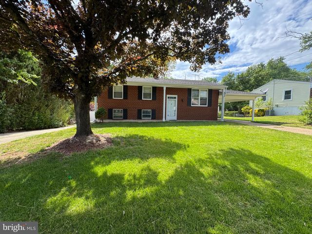 9507 SMALL DR, Clinton, MD 20735