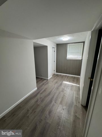 9507 SMALL DR, Clinton, MD 20735