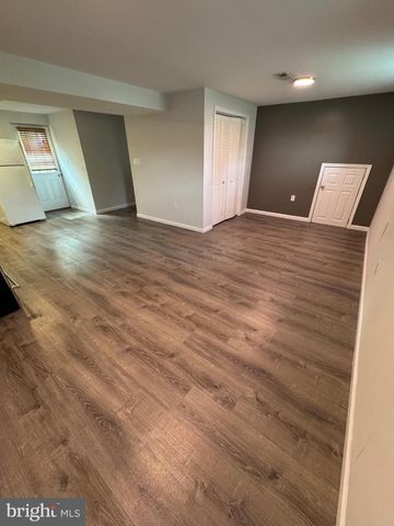 9507 SMALL DR, Clinton, MD 20735