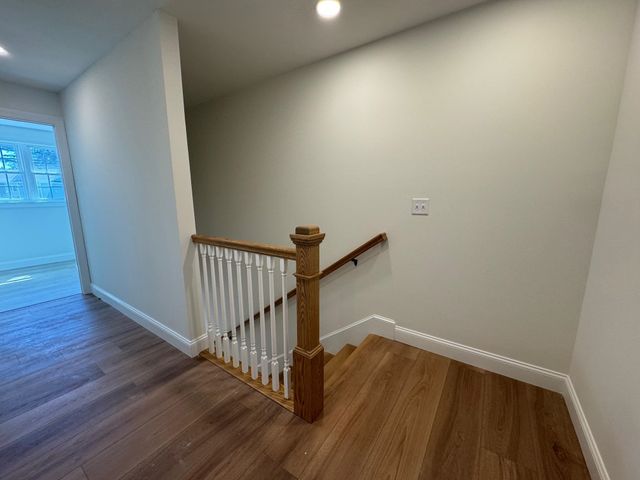 8A Dearborn Circle, Goffstown, NH 03045