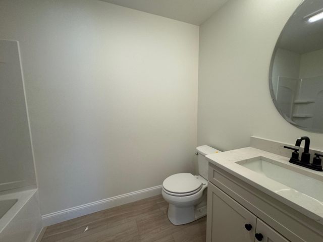 8A Dearborn Circle, Goffstown, NH 03045