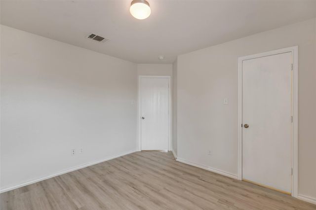 3207 Barksdale, Austin, TX 78725