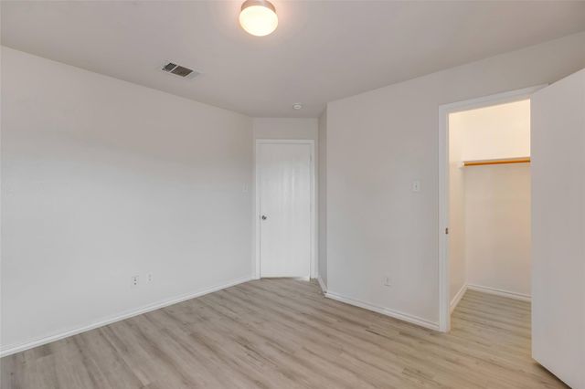 3207 Barksdale, Austin, TX 78725