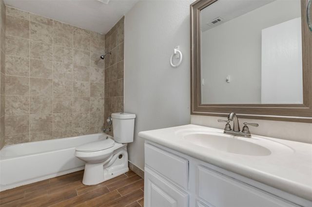 3207 Barksdale, Austin, TX 78725