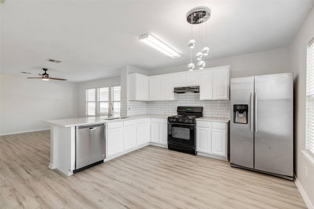 3207 Barksdale, Austin, TX 78725