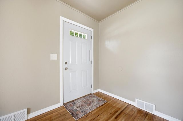 1605 5th Street S, Fargo, ND 58103