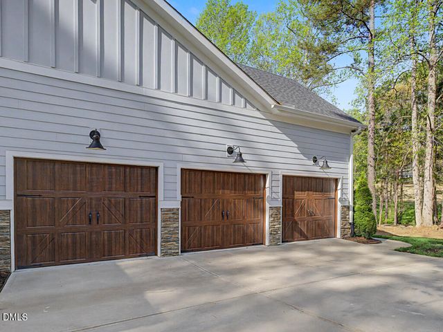 36 Nuthatch Drive, Pittsboro, NC 27312