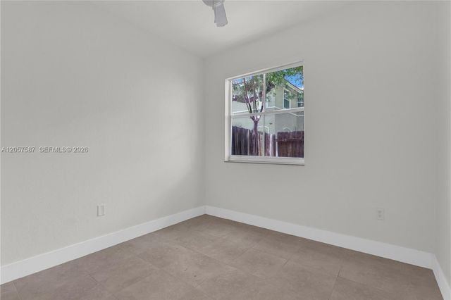 2815 SE 16th Ave 102, Homestead, FL 33035