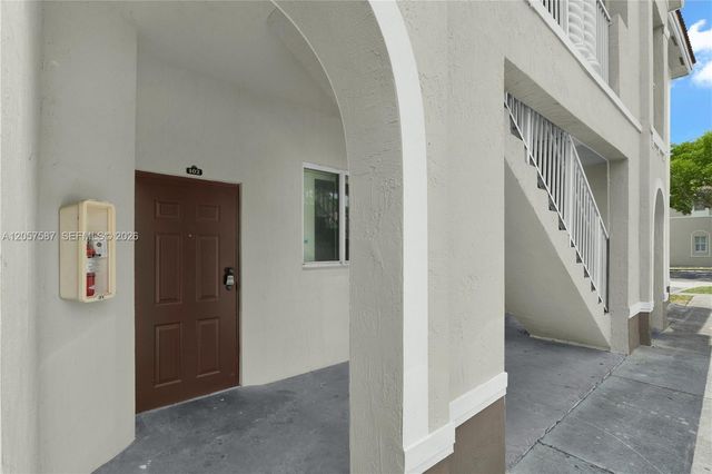 2815 SE 16th Ave 102, Homestead, FL 33035