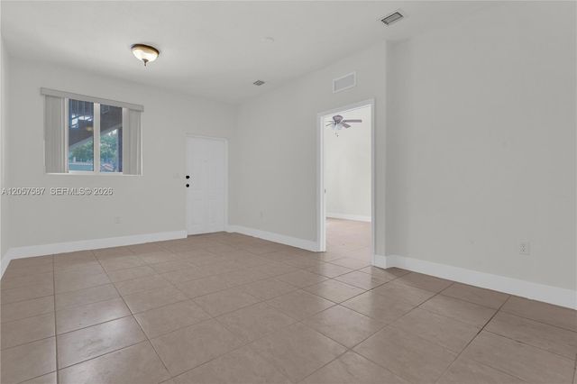 2815 SE 16th Ave 102, Homestead, FL 33035