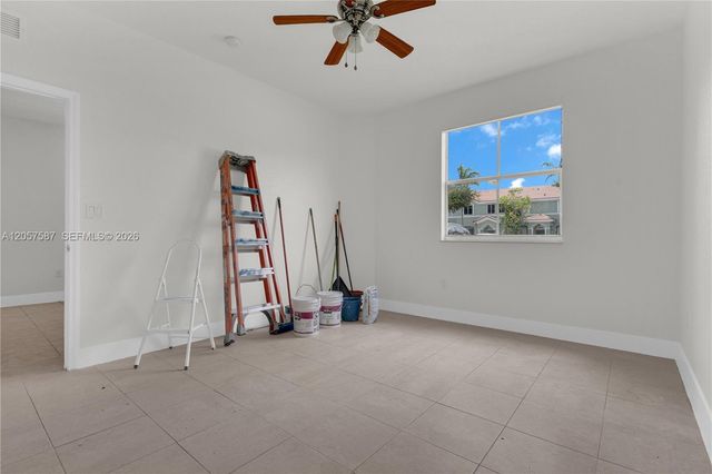 2815 SE 16th Ave 102, Homestead, FL 33035