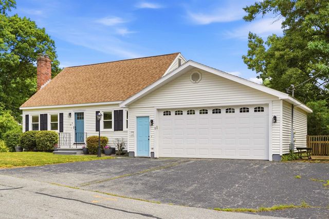 7 Wilmington Street, Nashua, NH 03062