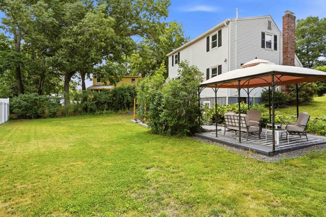 7 Wilmington Street, Nashua, NH 03062
