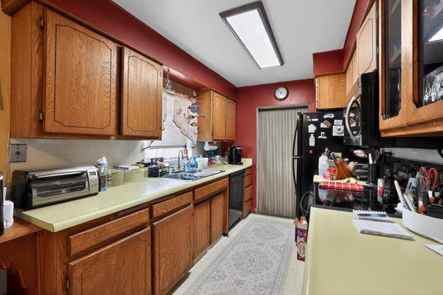 1612 Buchanan St, Marysville, CA 95901