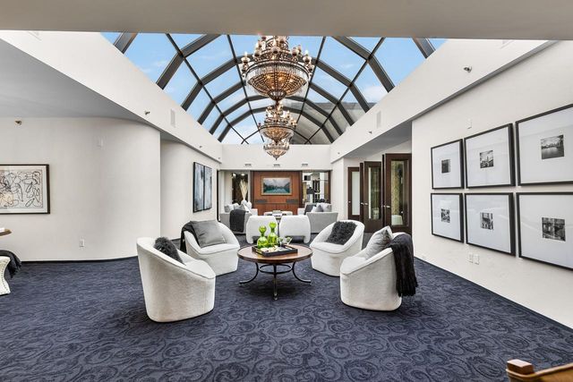 3145 Dean Court 1100, Minneapolis, MN 55416