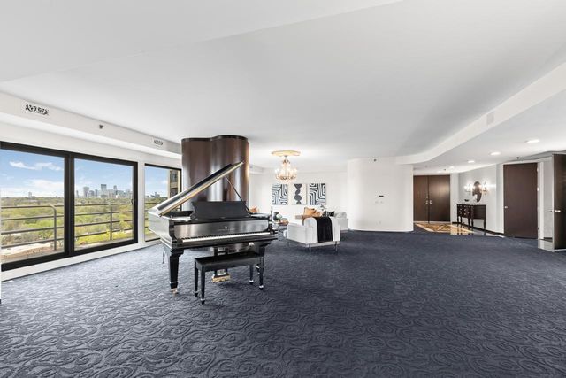 3145 Dean Court 1100, Minneapolis, MN 55416