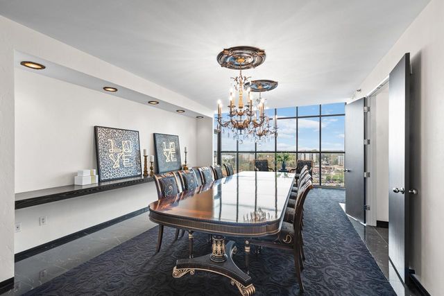 3145 Dean Court 1100, Minneapolis, MN 55416