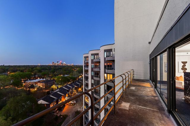 3145 Dean Court 1100, Minneapolis, MN 55416