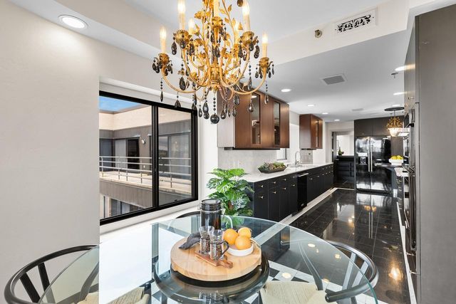 3145 Dean Court 1100, Minneapolis, MN 55416