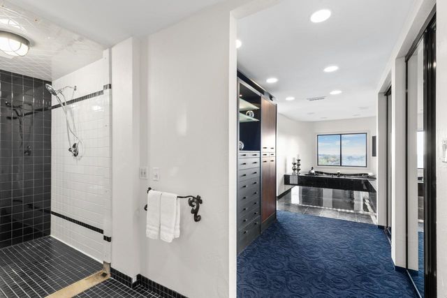 3145 Dean Court 1100, Minneapolis, MN 55416