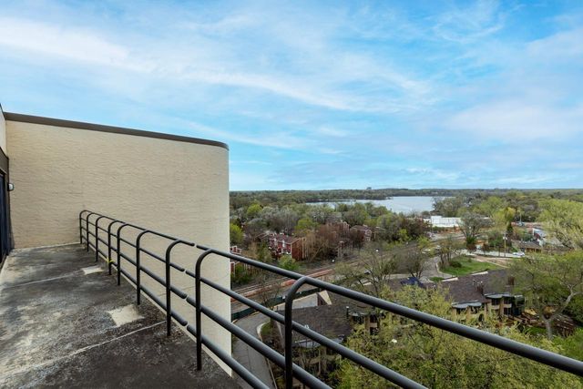 3145 Dean Court 1100, Minneapolis, MN 55416