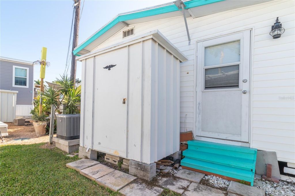 12507 CORTEZ ROAD W 58, CORTEZ, FL 34215 — photo 5