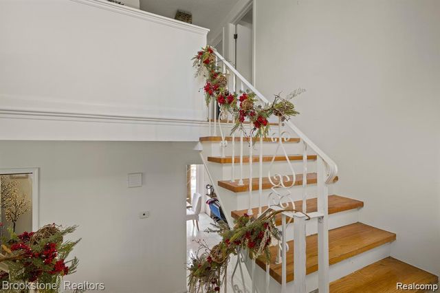 5069 Vincent Trail, Shelby Charter Township, MI 48316