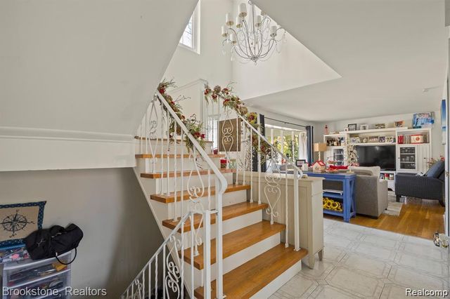 5069 Vincent Trail, Shelby Charter Township, MI 48316