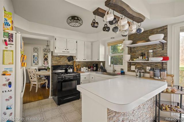 5069 Vincent Trail, Shelby Charter Township, MI 48316