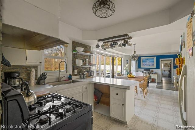 5069 Vincent Trail, Shelby Charter Township, MI 48316