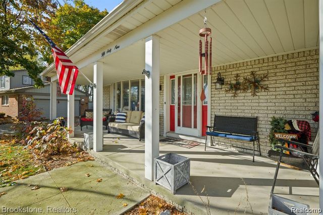 5069 Vincent Trail, Shelby Charter Township, MI 48316