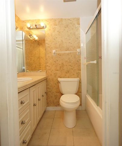 3325 BAYSHORE BOULEVARD D28, Tampa, FL 33629