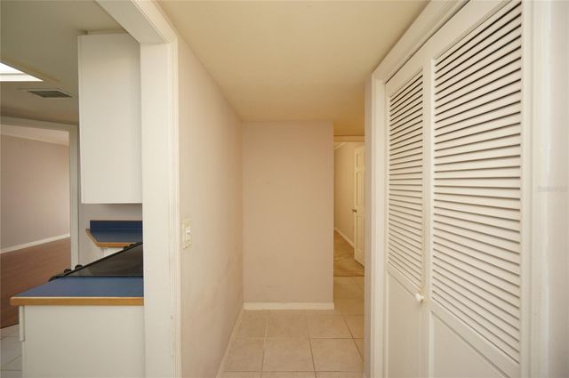 3325 BAYSHORE BOULEVARD D28, Tampa, FL 33629