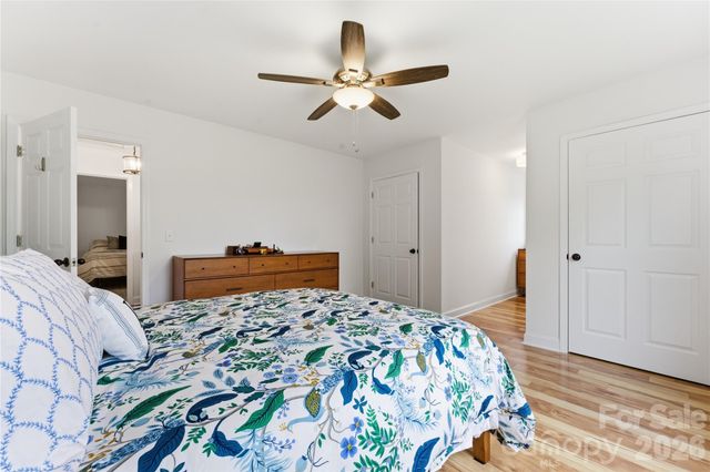 15 Racoon Point, Canton, NC 28716