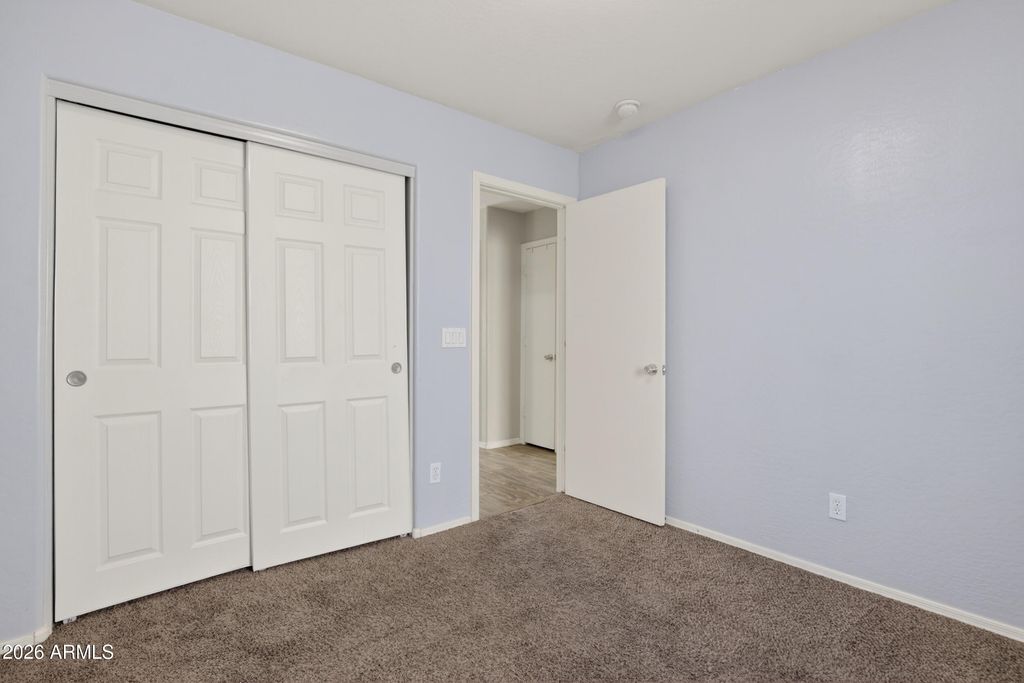 Image 26 of property listing at 2412 W SAINT KATERI Drive, Phoenix, AZ 85041