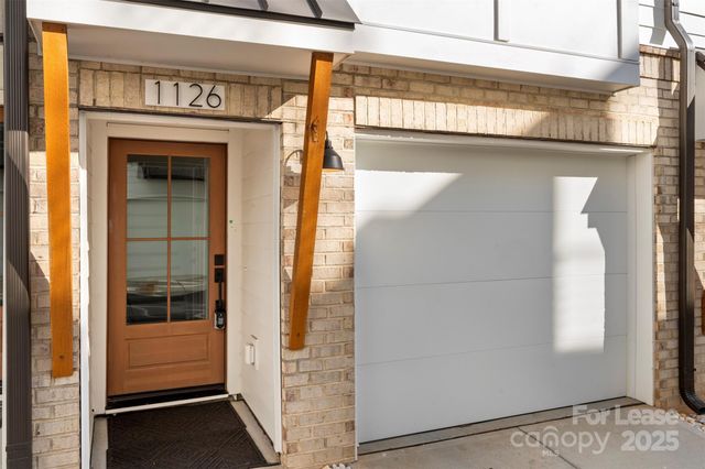 1126 Pegram Crossing Drive, Charlotte, NC 28205