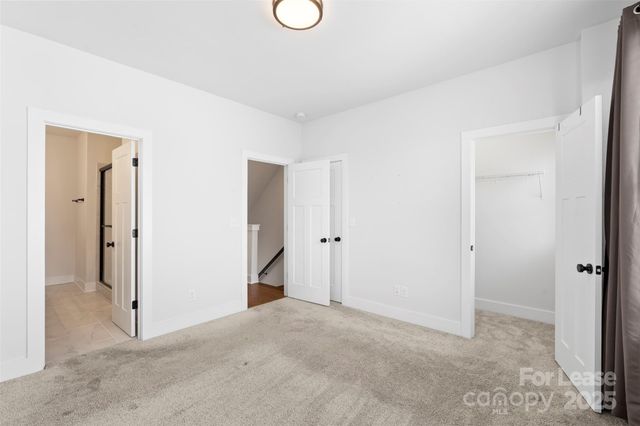 1126 Pegram Crossing Drive, Charlotte, NC 28205