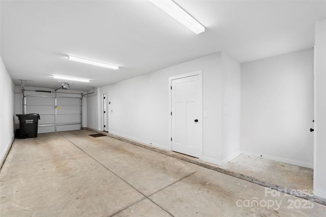 1126 Pegram Crossing Drive, Charlotte, NC 28205