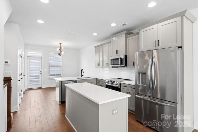 1126 Pegram Crossing Drive, Charlotte, NC 28205