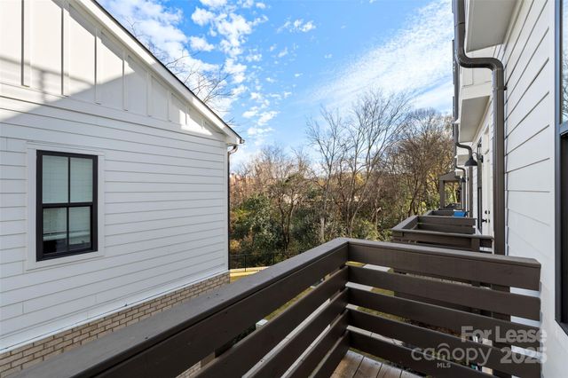 1126 Pegram Crossing Drive, Charlotte, NC 28205