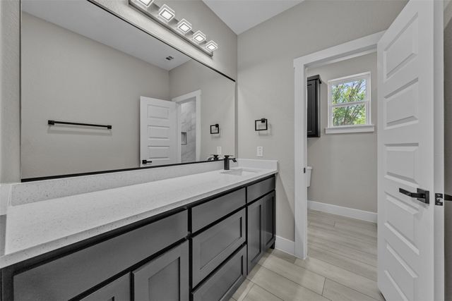 225 Nw 16th Street, Grand Prairie, TX 75050