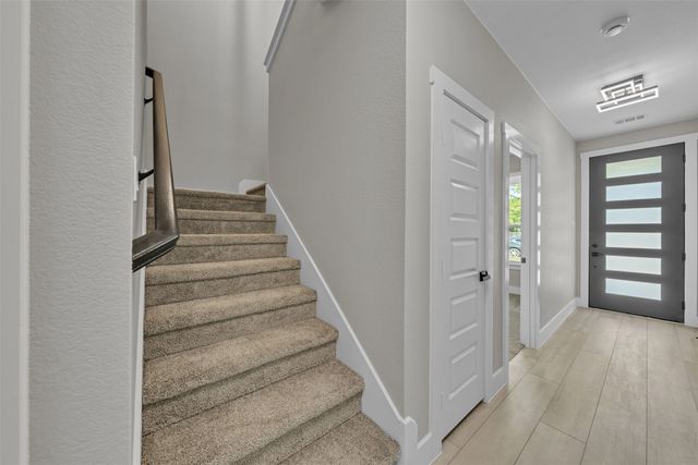 225 Nw 16th Street, Grand Prairie, TX 75050