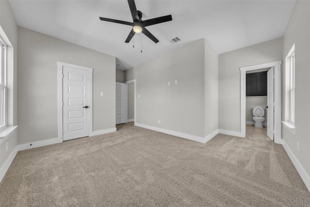 225 Nw 16th Street, Grand Prairie, TX 75050