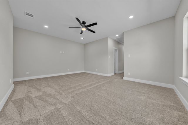 225 Nw 16th Street, Grand Prairie, TX 75050
