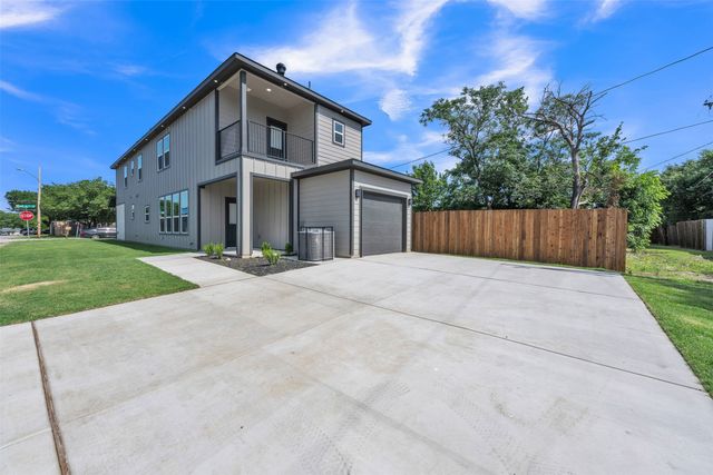 225 Nw 16th Street, Grand Prairie, TX 75050