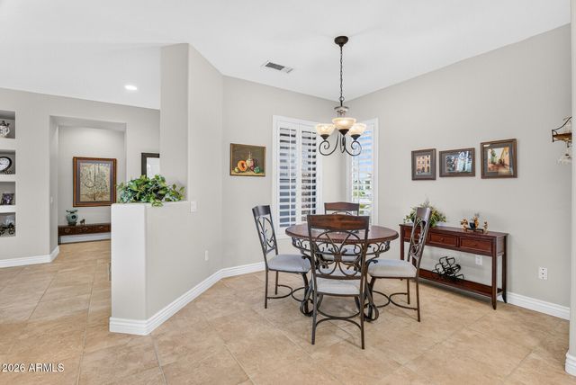 21327 N BLACK BEAR LODGE Drive, Surprise, AZ 85387