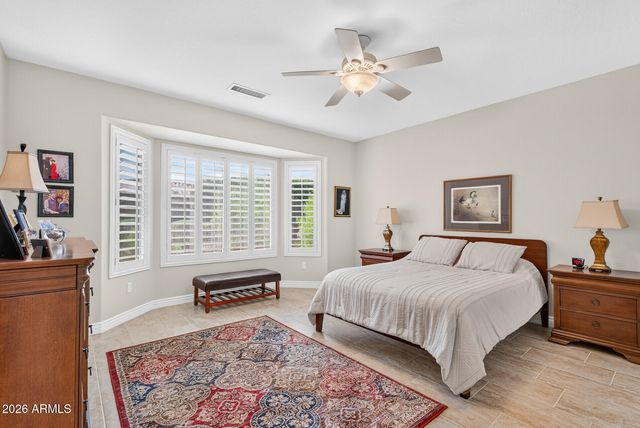 21327 N BLACK BEAR LODGE Drive, Surprise, AZ 85387