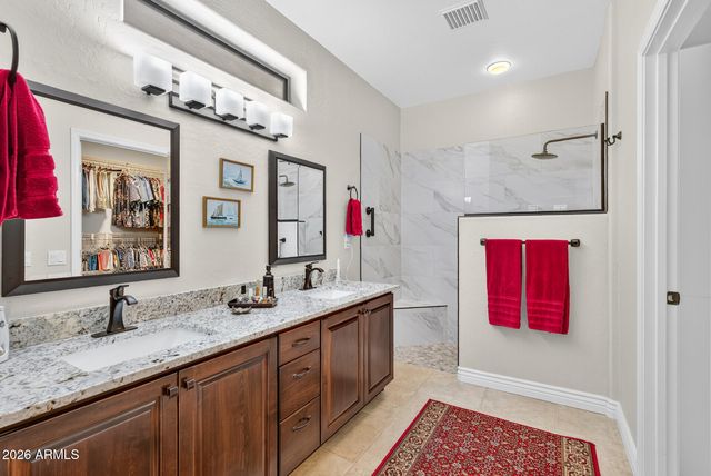21327 N BLACK BEAR LODGE Drive, Surprise, AZ 85387