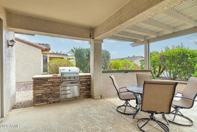 21327 N BLACK BEAR LODGE Drive, Surprise, AZ 85387