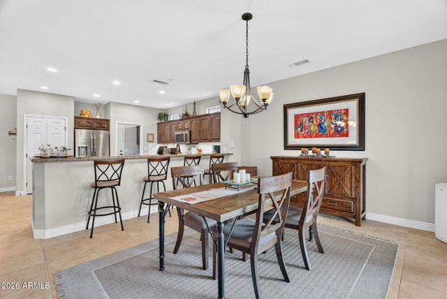 21327 N BLACK BEAR LODGE Drive, Surprise, AZ 85387